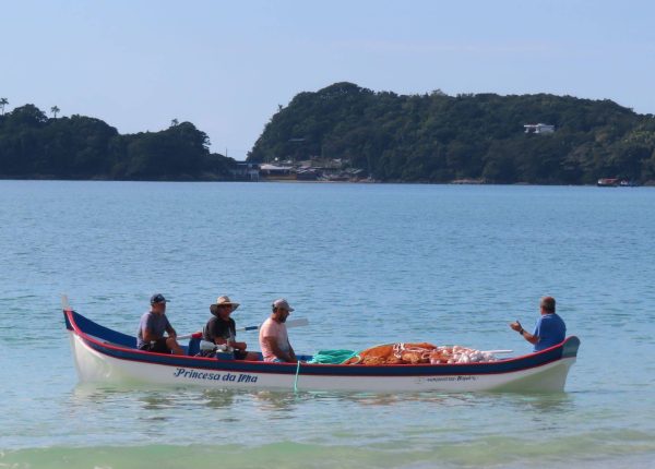 Tour Cultural Laelia_Praia de Bombinhas (2)